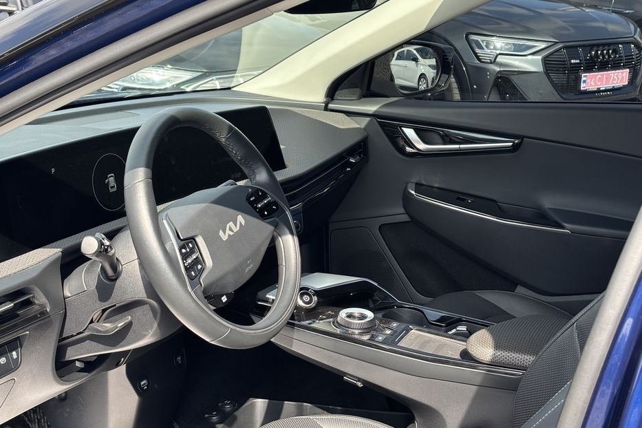 Продам Kia EV6 77 кВт 2021 года в Львове