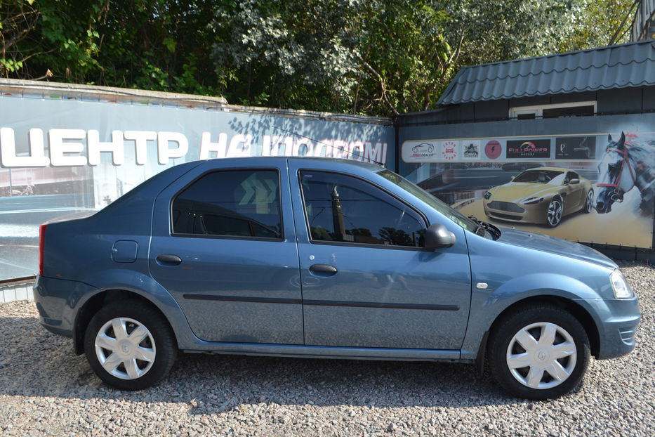 Продам Renault Logan 2010 года в Киеве