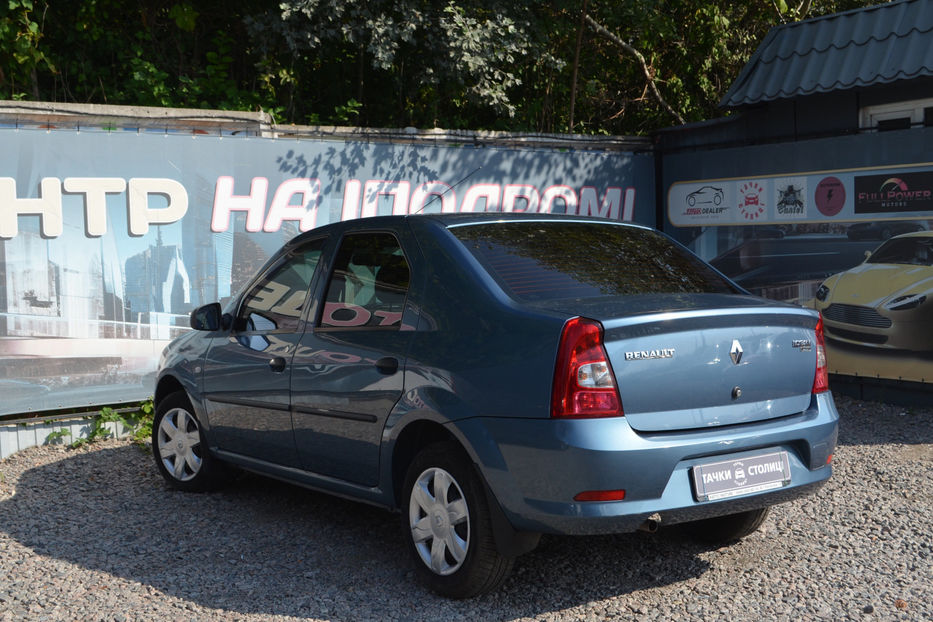 Продам Renault Logan 2010 года в Киеве