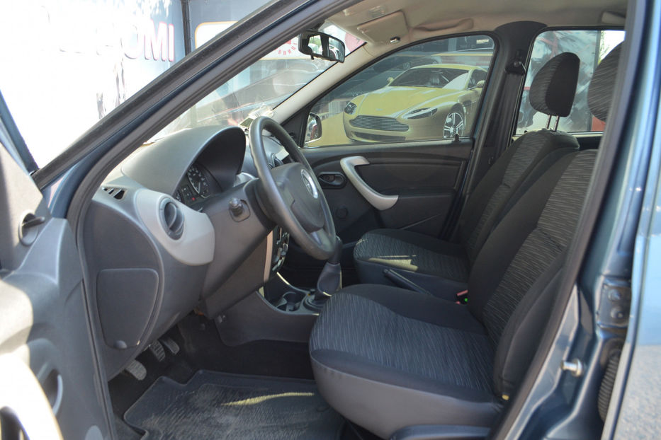 Продам Renault Logan 2010 года в Киеве
