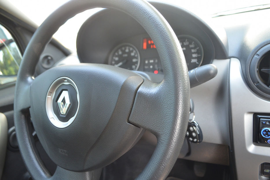 Продам Renault Logan 2010 года в Киеве