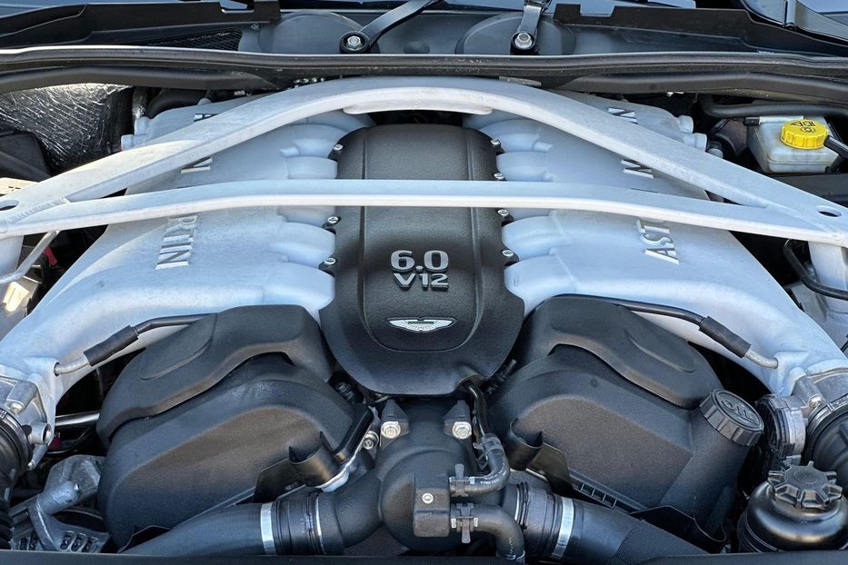Продам Aston Martin Rapide 2014 года в Киеве