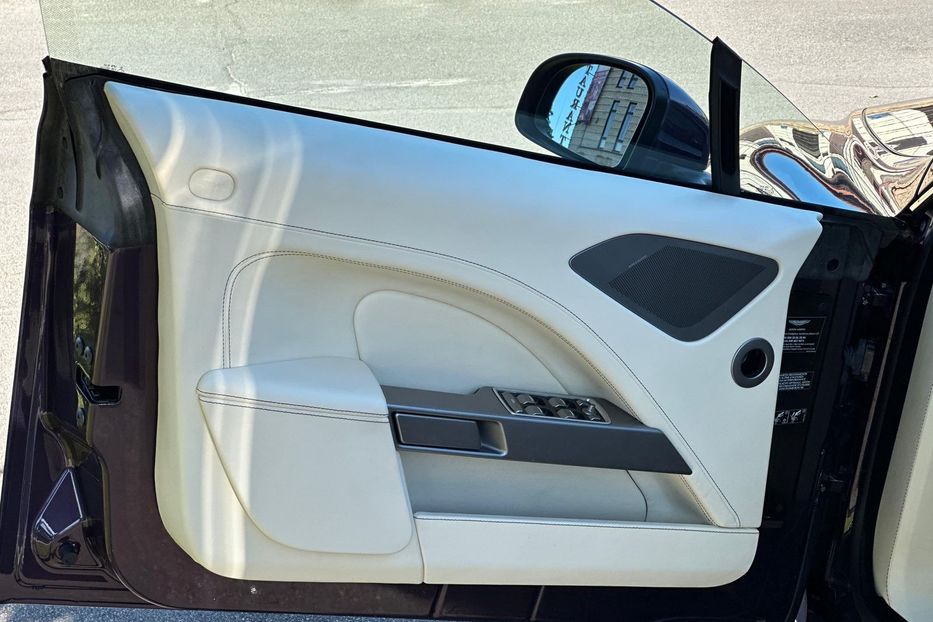 Продам Aston Martin Rapide 2014 года в Киеве