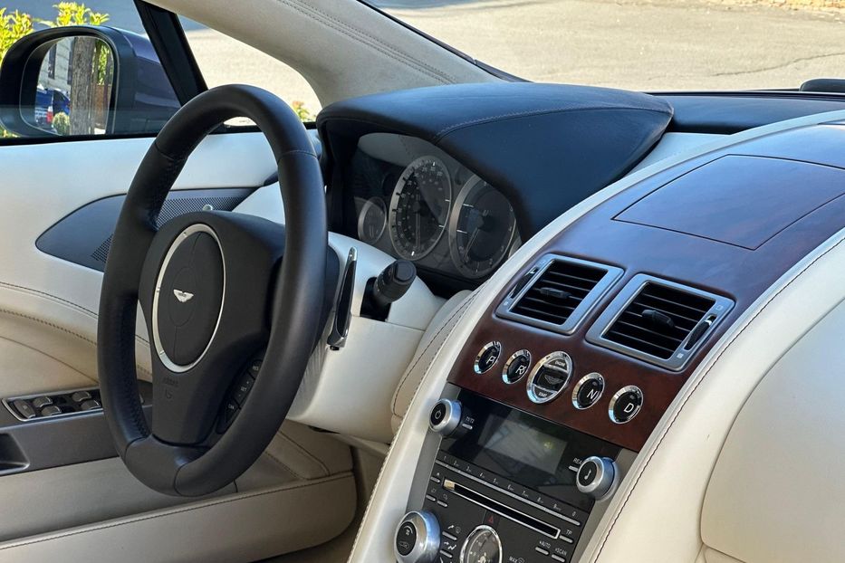 Продам Aston Martin Rapide 2014 года в Киеве