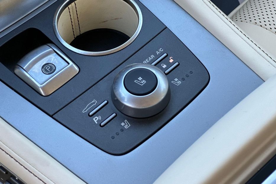 Продам Aston Martin Rapide 2014 года в Киеве
