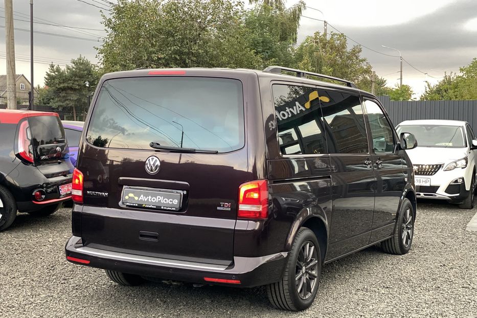Продам Volkswagen Multivan 7 місць 2014 года в Луцке