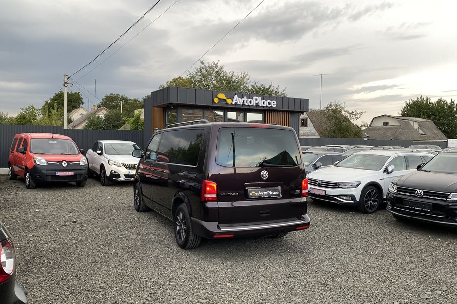Продам Volkswagen Multivan 7 місць 2014 года в Луцке