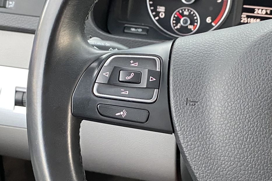 Продам Volkswagen Multivan 7 місць 2014 года в Луцке