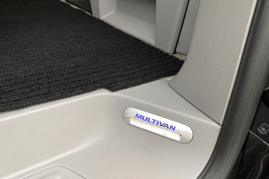 Продам Volkswagen Multivan 7 місць 2014 года в Луцке