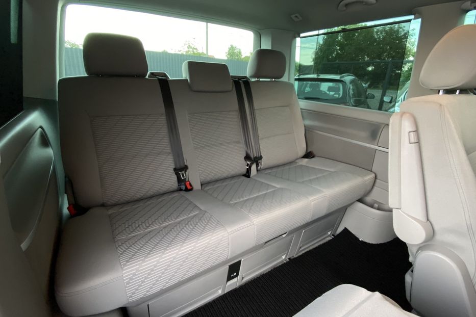 Продам Volkswagen Multivan 7 місць 2014 года в Луцке