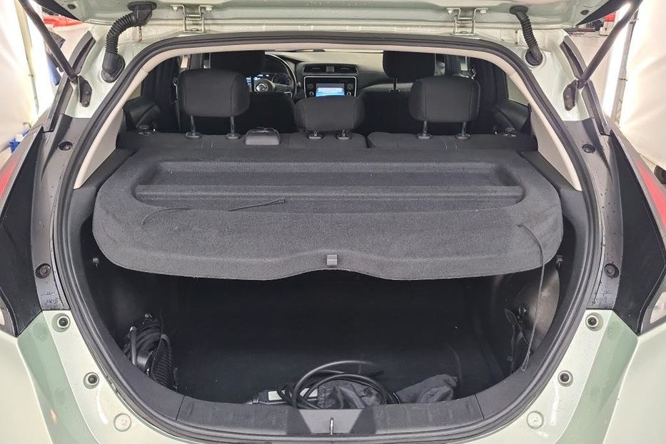 Продам Nissan Leaf EDITION 40kWh v8073 2018 года в Луцке