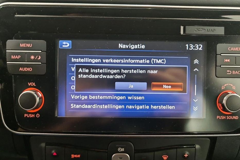 Продам Nissan Leaf EDITION 40kWh v8073 2018 года в Луцке