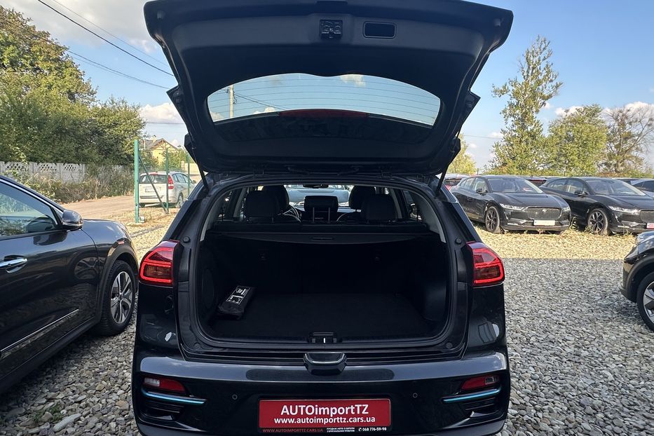 Продам Kia Niro 64 кВт Макс. комплектація Люк  2022 года в Львове