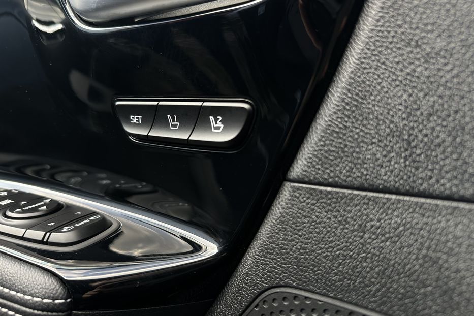 Продам Kia Niro 64 кВт Макс. комплектація Люк  2022 года в Львове