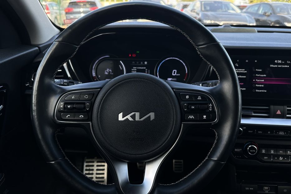 Продам Kia Niro 64 кВт Макс. комплектація Люк  2022 года в Львове