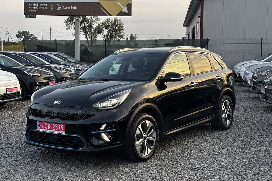 Продам Kia Niro 64 квт 2020 года в Львове