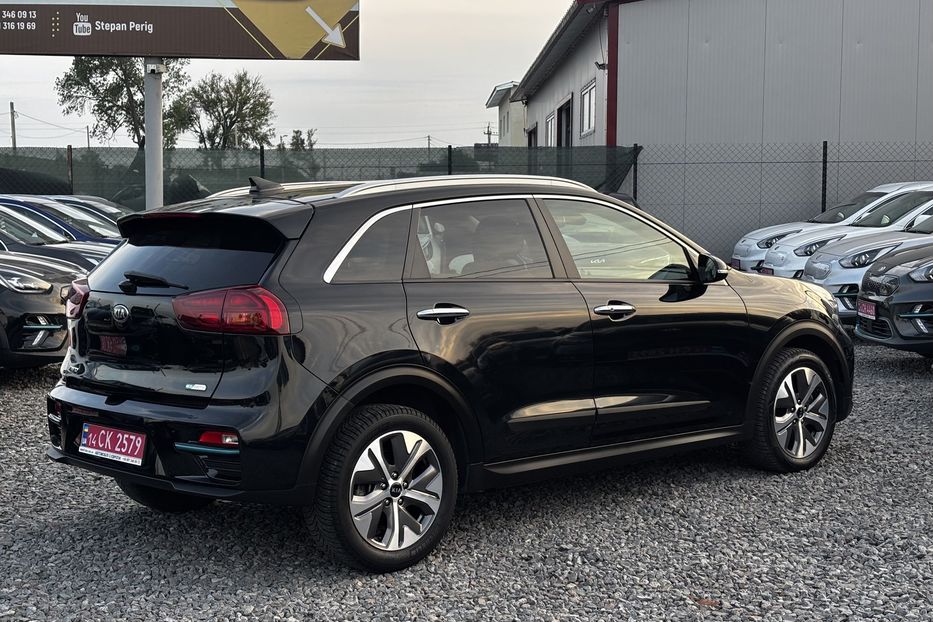 Продам Kia Niro 64 квт 2020 года в Львове