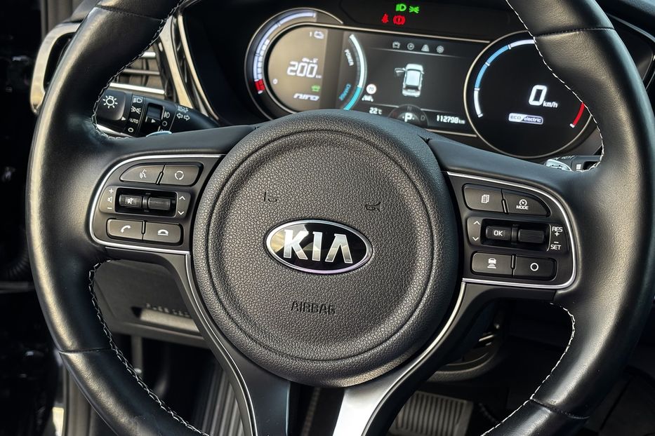 Продам Kia Niro 64 квт 2020 года в Львове