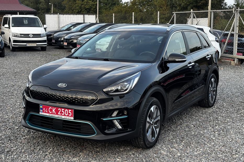 Продам Kia Niro 64квт  2021 года в Львове