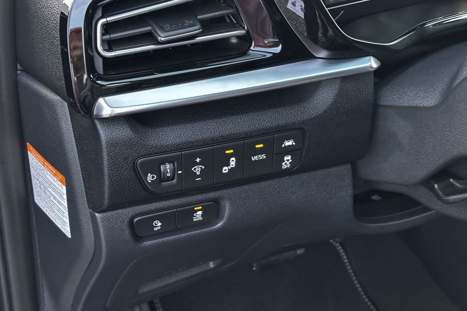 Продам Kia Niro 64квт  2021 года в Львове