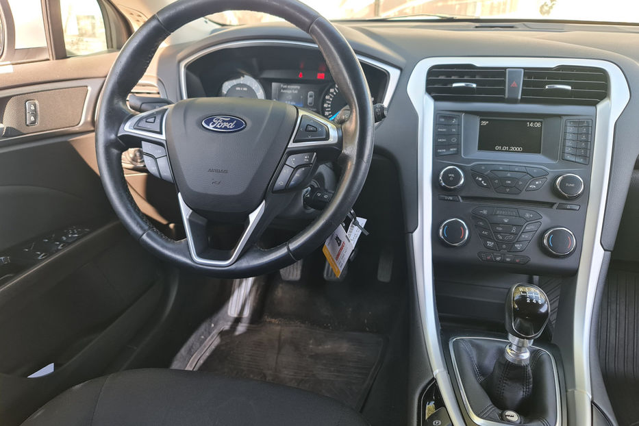 Продам Ford Mondeo 2016 года в Киеве