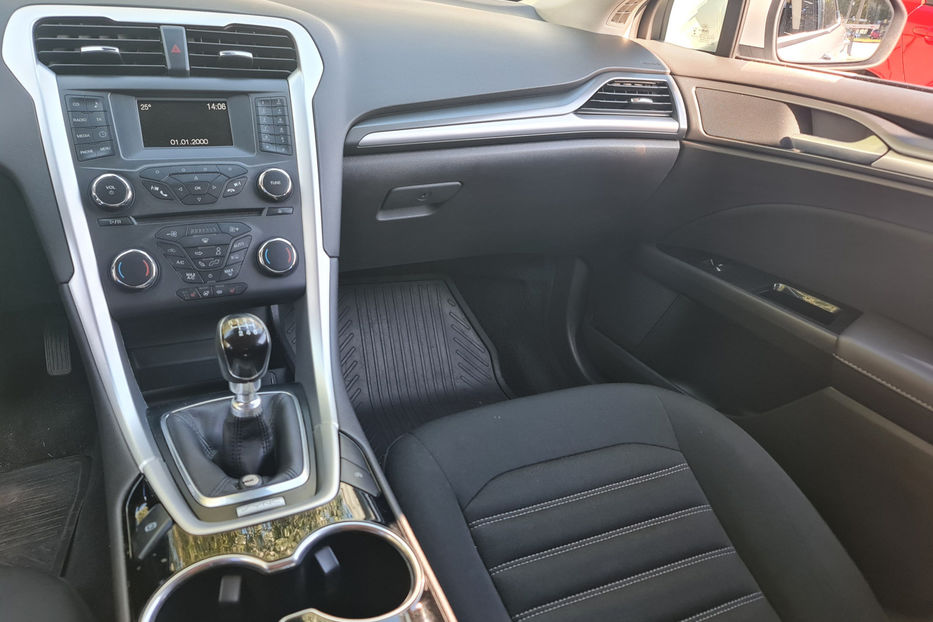 Продам Ford Mondeo 2016 года в Киеве