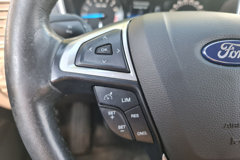 Продам Ford Mondeo 2016 года в Киеве