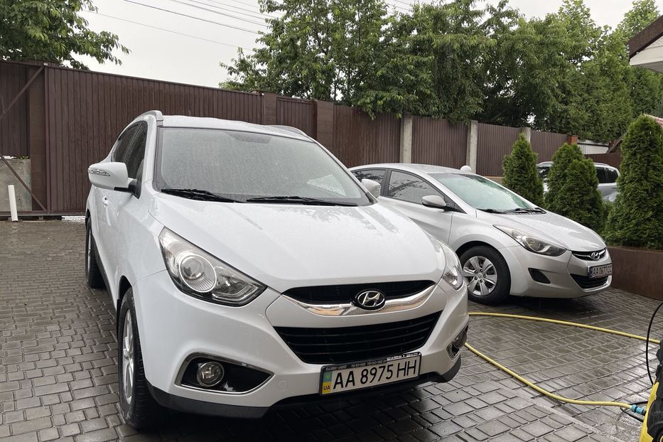 Продам Hyundai IX35 4х4 2011 года в Киеве