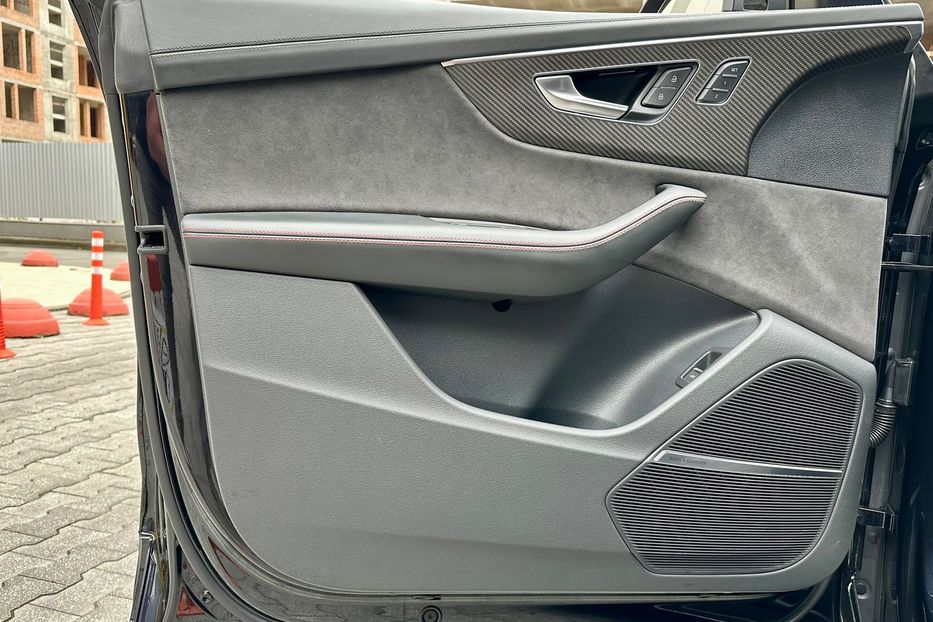 Продам Audi RS Q8 2020 года в Киеве