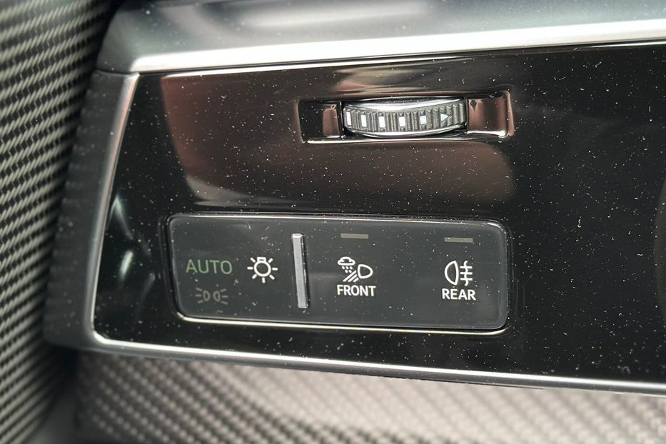 Продам Audi RS Q8 2020 года в Киеве