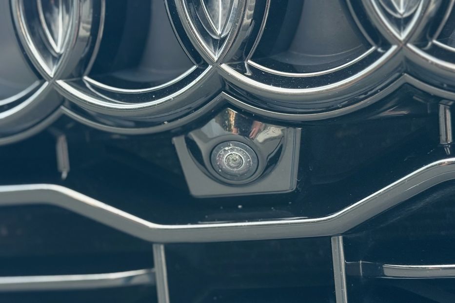 Продам Audi RS Q8 2020 года в Киеве