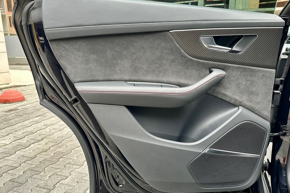 Продам Audi RS Q8 2020 года в Киеве