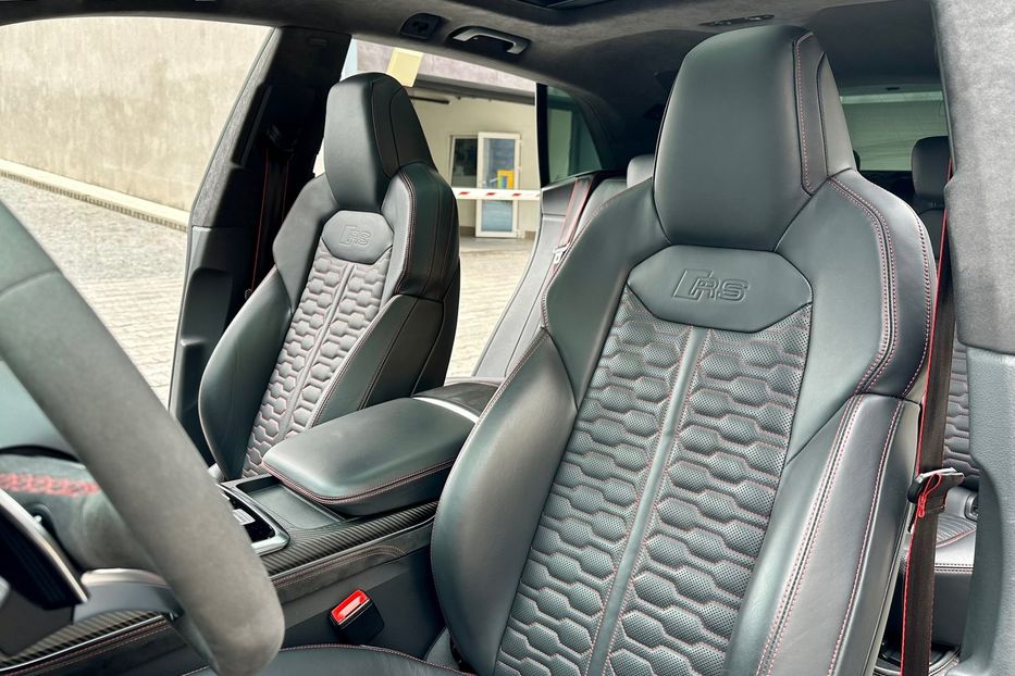 Продам Audi RS Q8 2020 года в Киеве