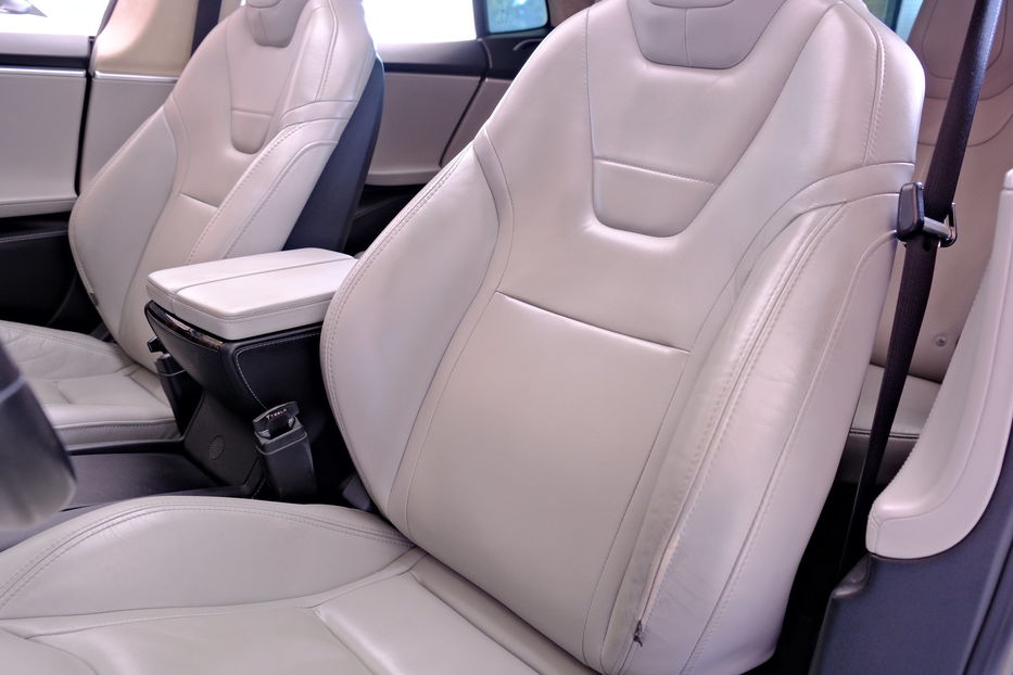 Продам Tesla Model S 2016 года в Одессе
