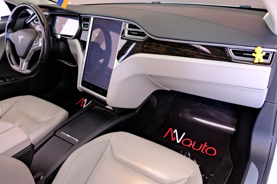 Продам Tesla Model S 2016 года в Одессе