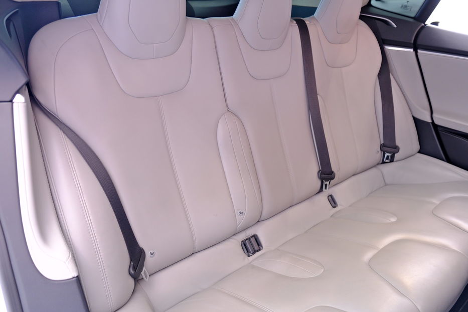 Продам Tesla Model S 2016 года в Одессе