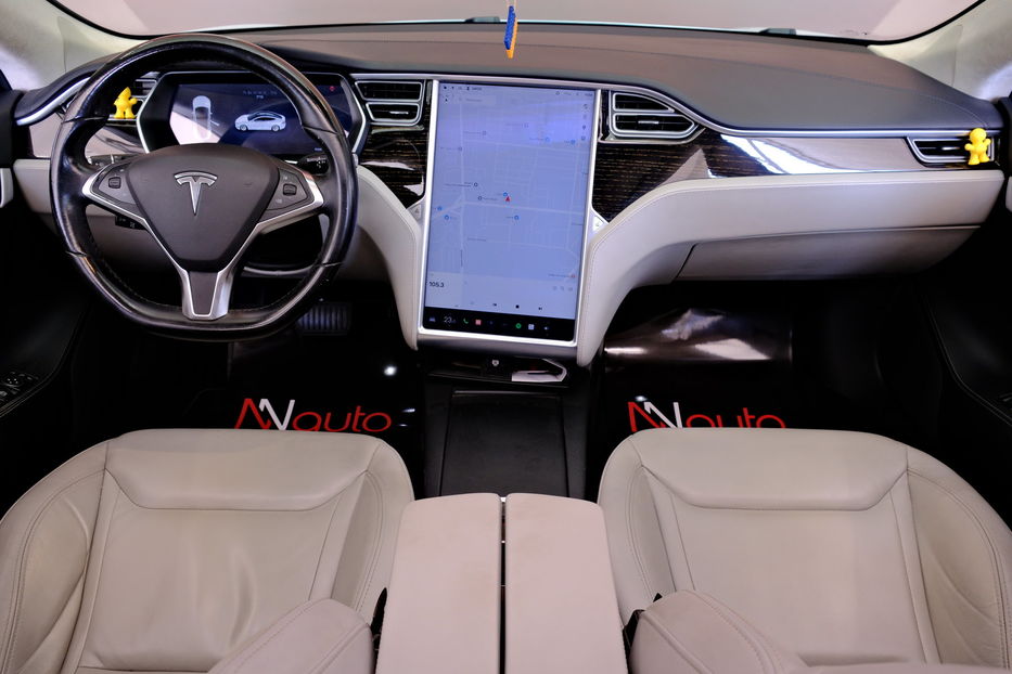 Продам Tesla Model S 2016 года в Одессе