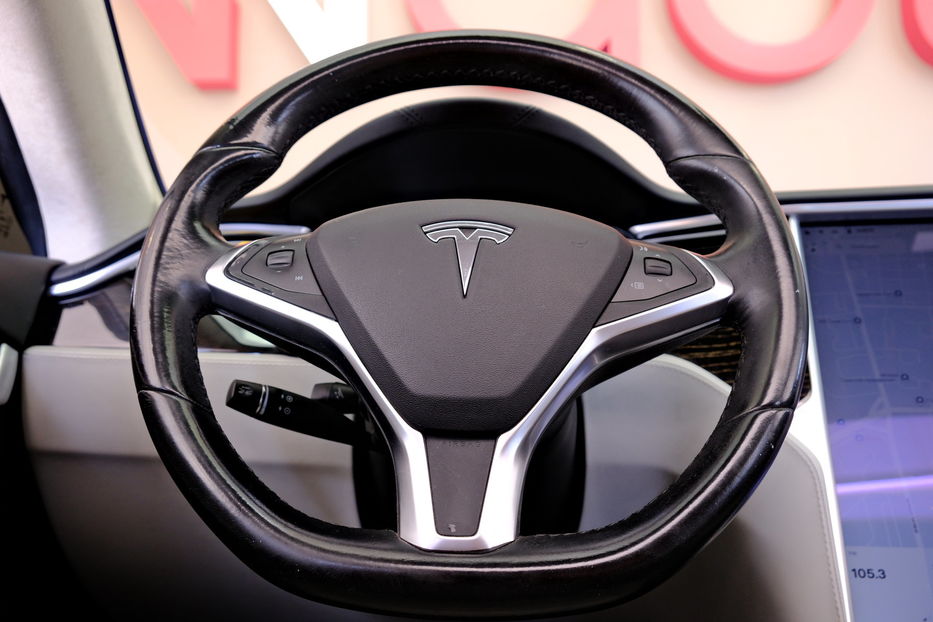 Продам Tesla Model S 2016 года в Одессе