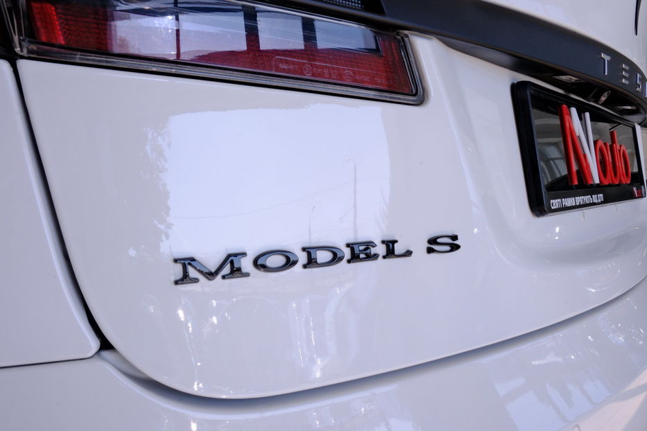 Продам Tesla Model S 2016 года в Одессе