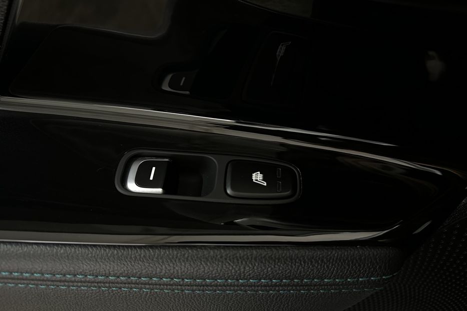 Продам Kia Niro 64 кВт Макс. комплектація Люк 2020 года в Львове
