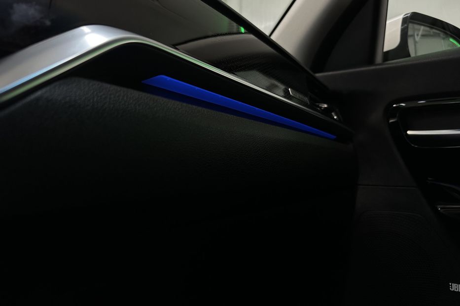 Продам Kia Niro 64 кВт Макс. комплектація Люк 2020 года в Львове