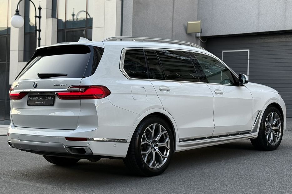 Продам BMW X7 30 xDrive 2020 года в Киеве