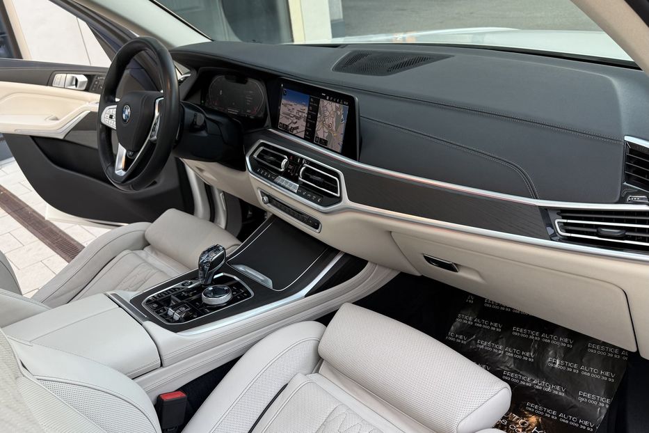 Продам BMW X7 30 xDrive 2020 года в Киеве
