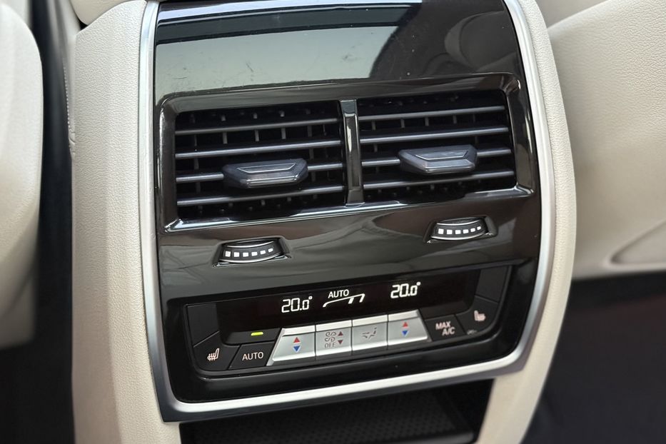 Продам BMW X7 30 xDrive 2020 года в Киеве