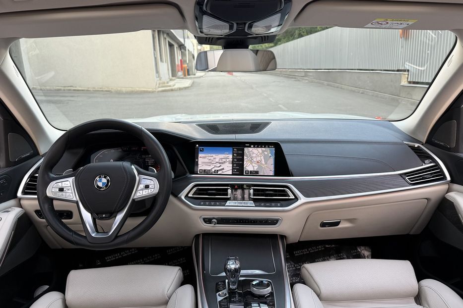 Продам BMW X7 30 xDrive 2020 года в Киеве