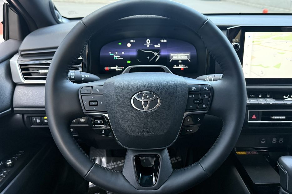 Продам Toyota Camry 80 Hybrid Premium + 2024 года в Киеве