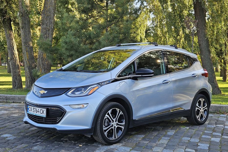 Продам Chevrolet Bolt Premier 2017 года в Киеве