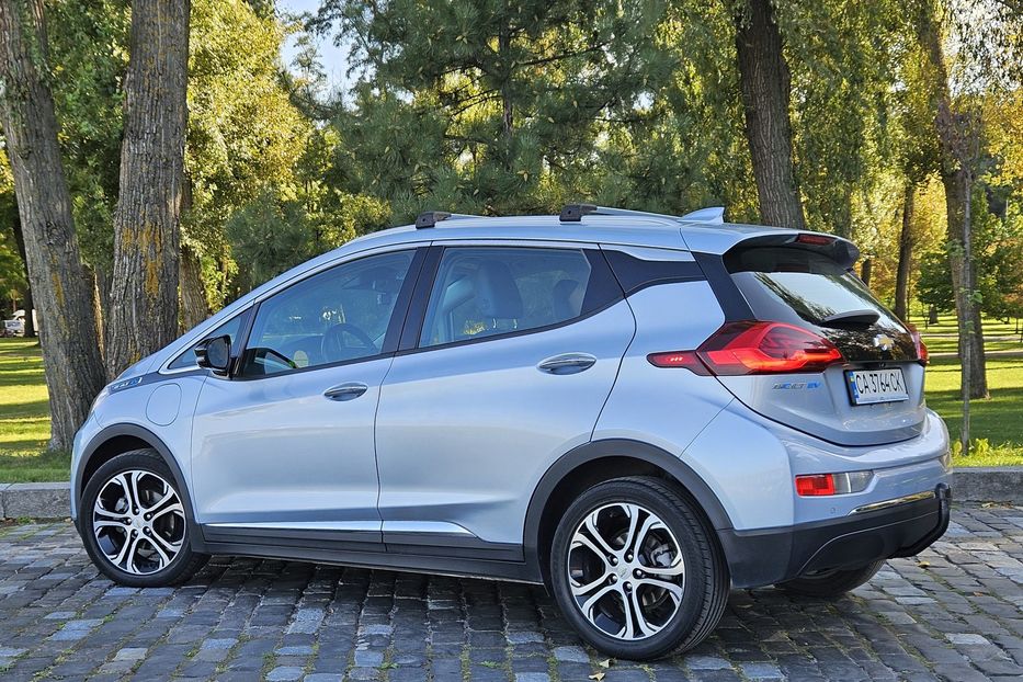 Продам Chevrolet Bolt Premier 2017 года в Киеве