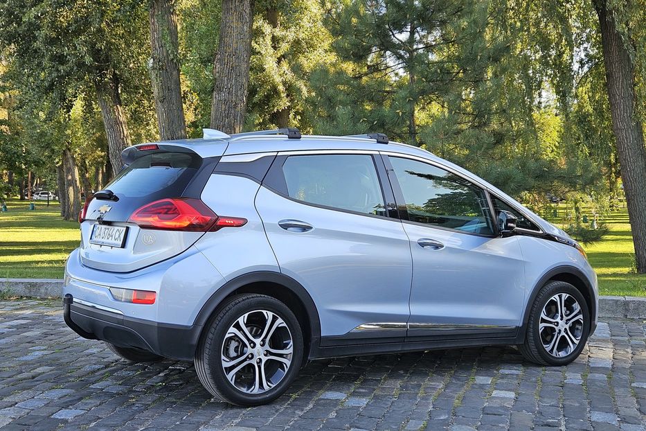 Продам Chevrolet Bolt Premier 2017 года в Киеве