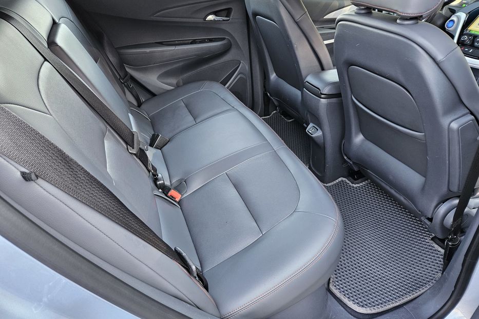 Продам Chevrolet Bolt Premier 2017 года в Киеве